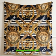 Versace Navy Blue White Gold Medusa Baroque Print Flannel Sofa Throw Blanket IMG_1422